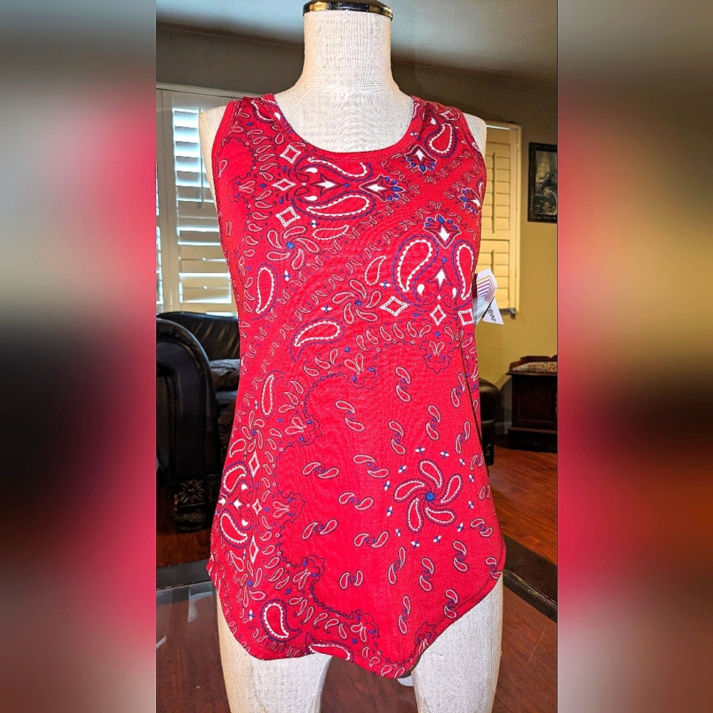 Ladies Red Tank. Small